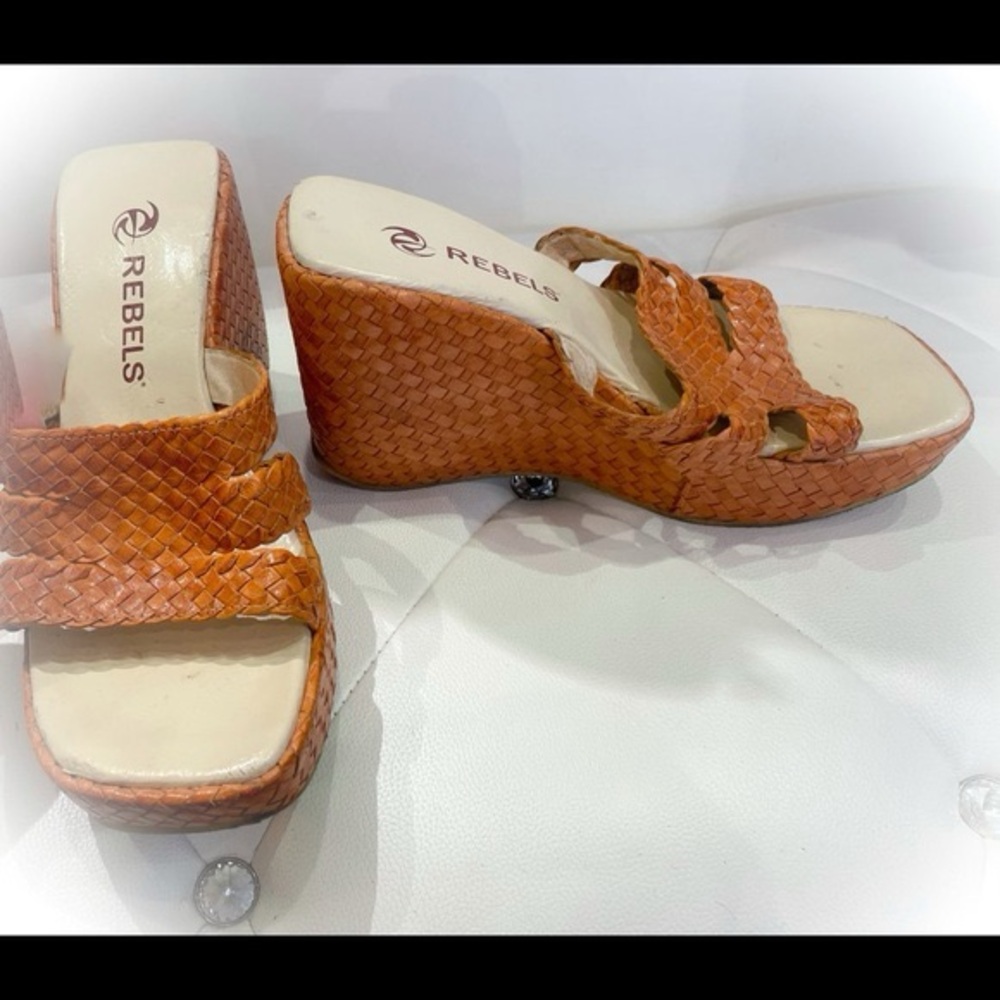 Rebels Women's Woven Orange Wedges